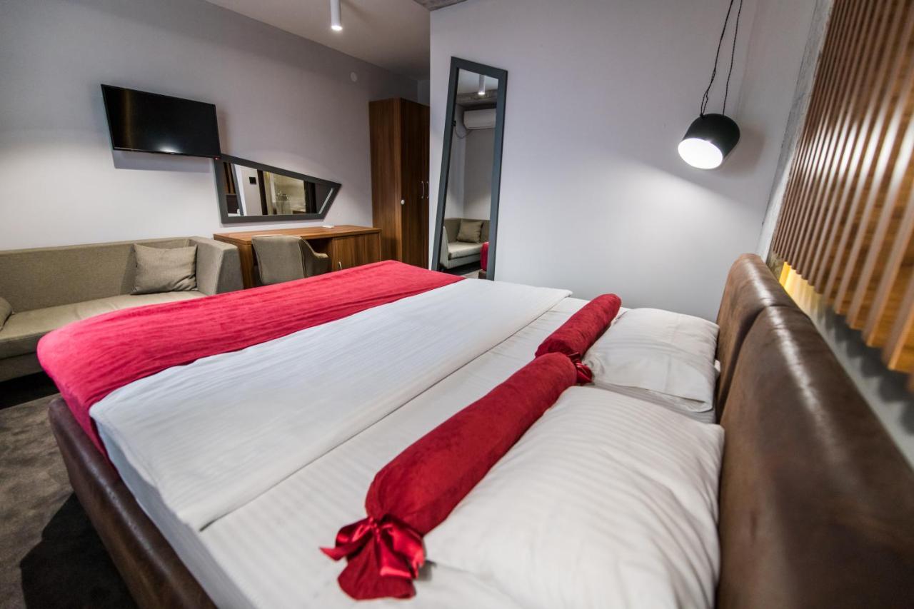 Hotel Bavka Лесковац Екстер'єр фото
