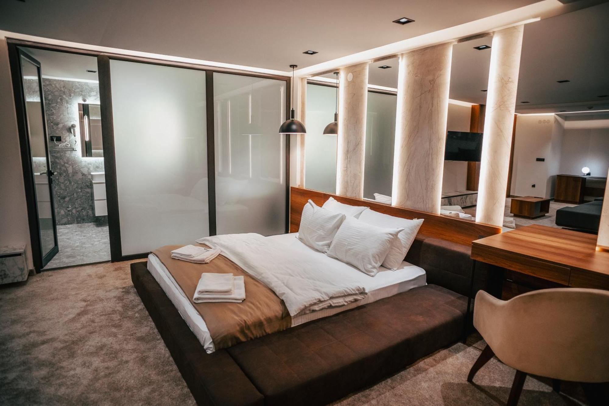 Hotel Bavka Лесковац Екстер'єр фото